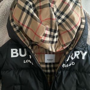 Burberry Snowsuit with mittens and footies